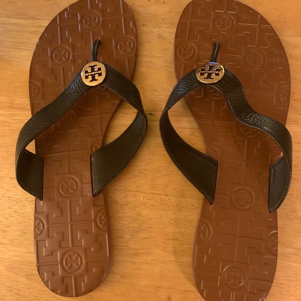 NWOT Tory Burch Leather Slipper. No Box. Size 10.